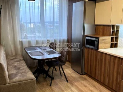 Apartment. Kharkiv, Myrna St., (Building 2)