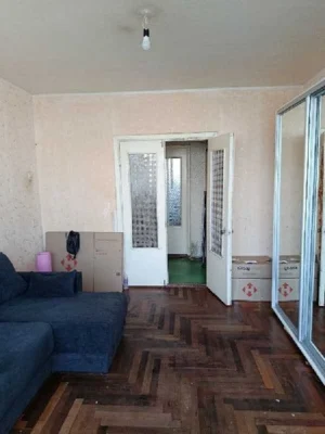Продается 4 ком. кв. ул. Руставы в Осипенковском районе. Может