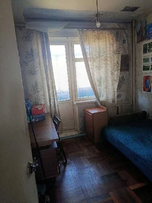 Продается 4 ком. кв. ул. Руставы в Осипенковском районе. Может