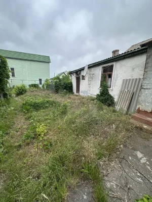 Продам участок со строением в Золотом треугольнике