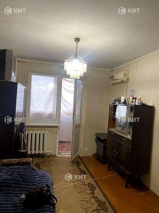 1 room. 30 sq. m. Odesa (Odesskaya, stop. School, st. Matrosova 12) 13