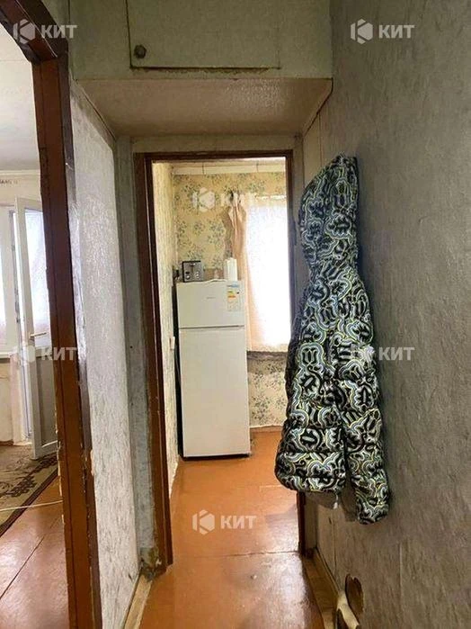 1 room. 30 sq. m. Odesa (Odesskaya, stop. School, st. Matrosova 12) 13