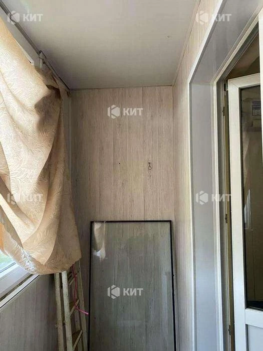 1 room. 30 sq. m. Odesa (Odesskaya, stop. School, st. Matrosova 12) 13