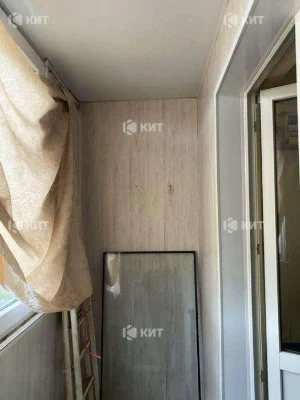 1 room. 30 sq. m. Odesa (Odesskaya, stop. School, st. Matrosova 12) 13