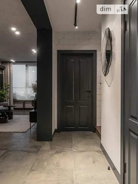 Sale of 4-room apartment 110 sq. m. on Beresteyskyi Avenue 5B • ID