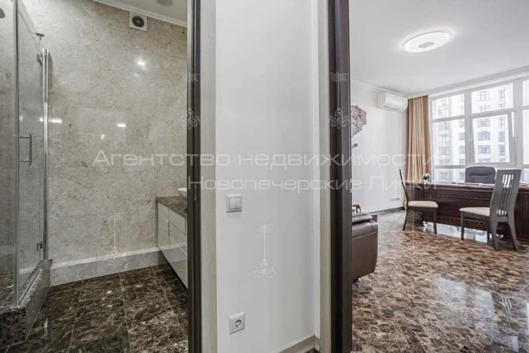 Продаж 3к квартира 80 м2 з ремонтом ЖК Новопечерські Липки