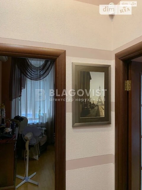 Sale of 2-room apartment 63.4 sq. m. on Knyaziv Ostrozkih Street 15 •