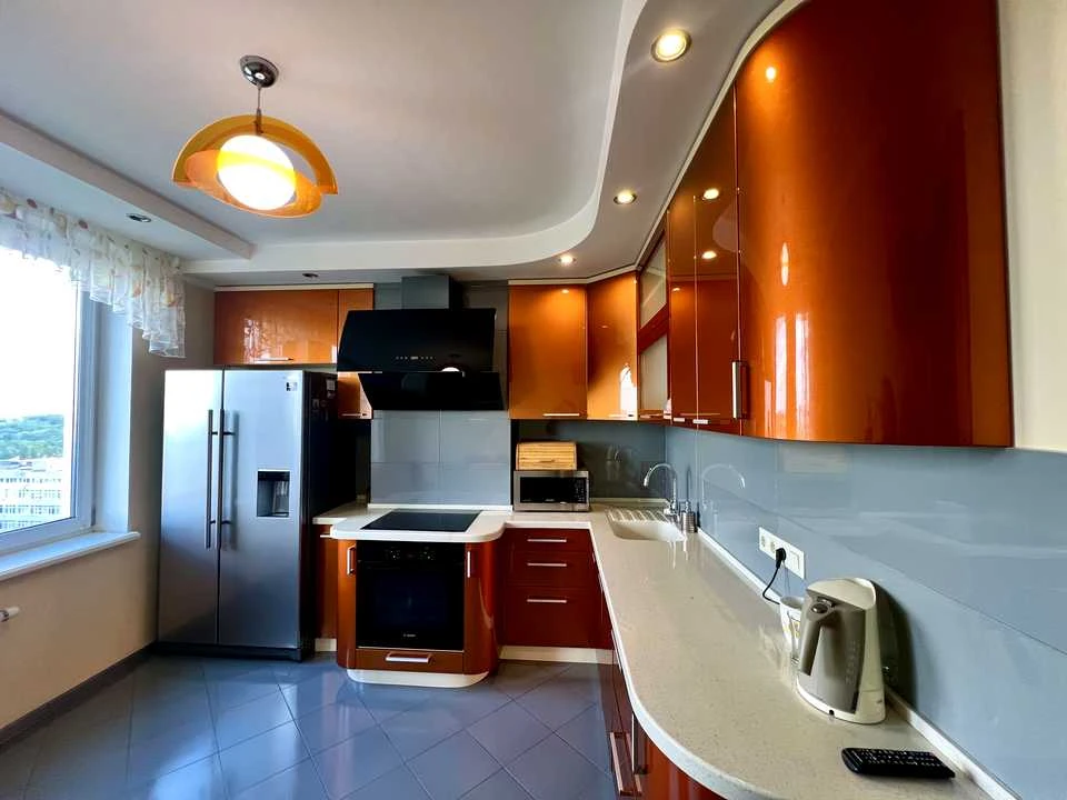 Apartment. Kyiv, Kolomyiskyi Lane.