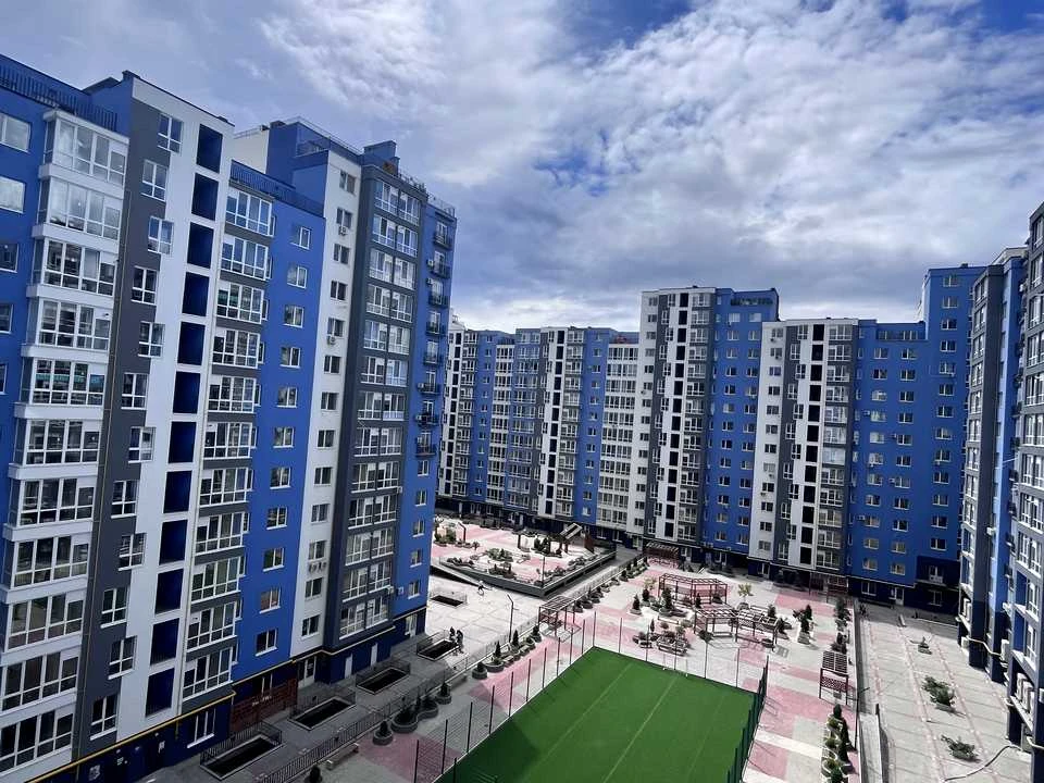Квартира. Ивано-Франковск, Княгинин ул., (Дом 17)