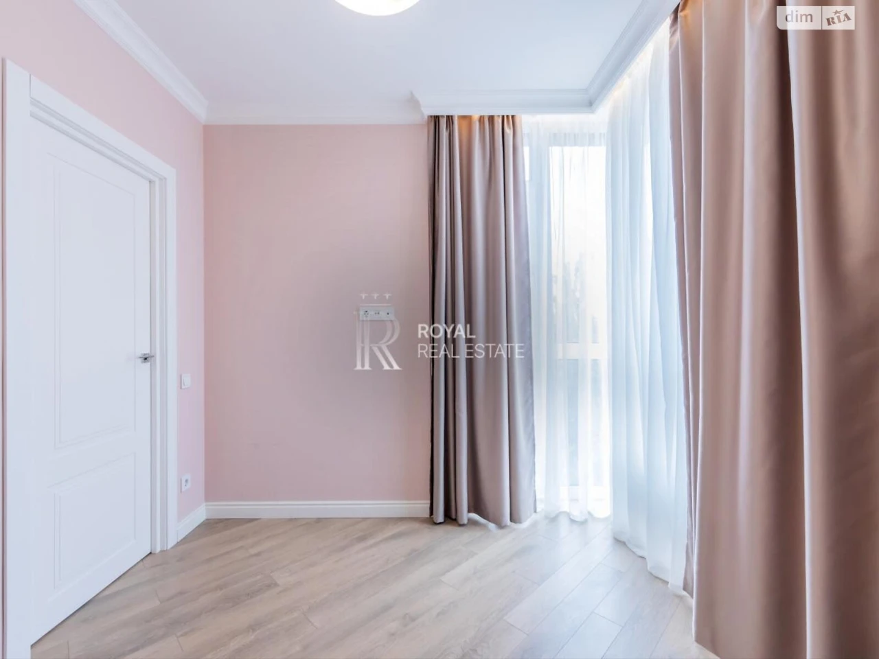 Apartment for sale in Saperne Pole