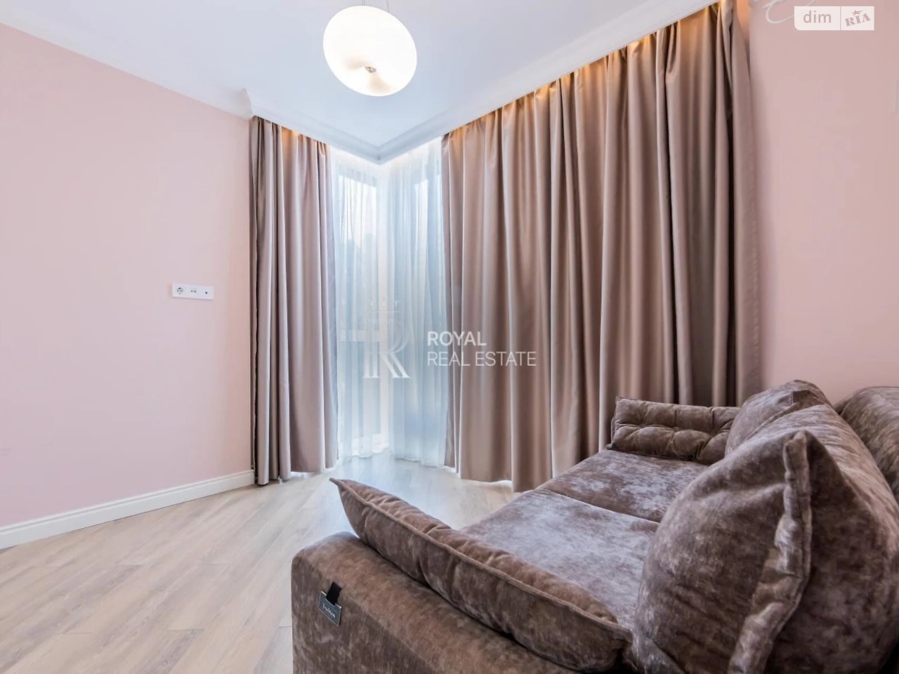 Apartment for sale in Saperne Pole