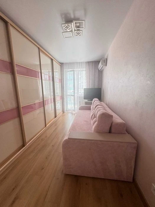 For sale: 2-room apartment in the Zhuravli Avantage H residential complex