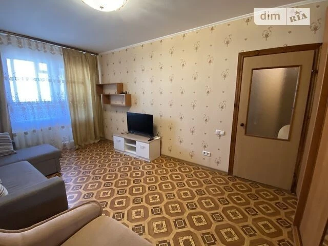 Продаж 1к квартири 40.7 кв. м на вул. Драгоманова 14 • ID 34
