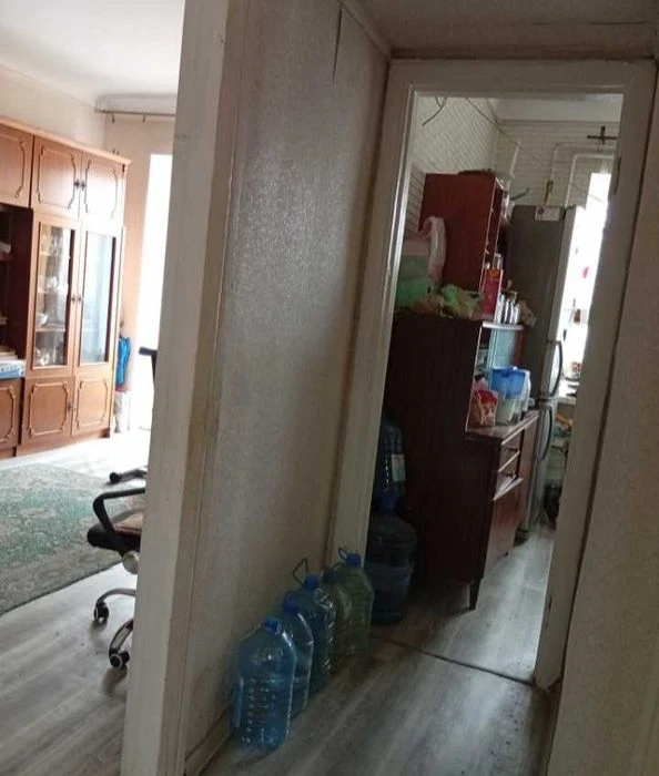 Продам 2 ком. квартиру 2/5, центр низ Кирова Поля, ул. Филос