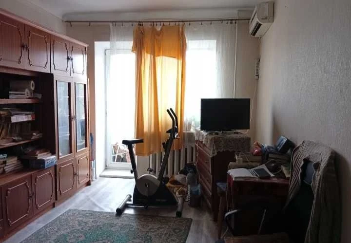 Продам 2 ком. квартиру 2/5, центр низ Кирова Поля, ул. Филос
