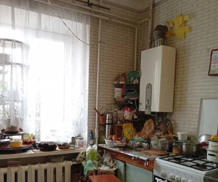Продам 2 ком. квартиру 2/5, центр низ Кирова Поля, ул. Филос