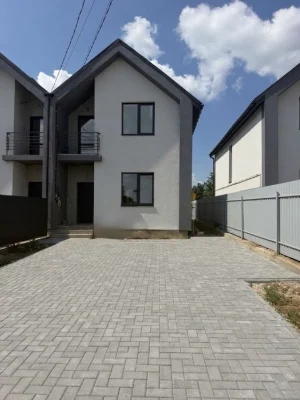 Продажа 2 этажного Дуплекса с ремонтом.
