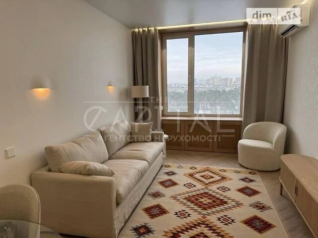 Sale of 2-room apartment 54 sq. m on Knyazya Romana Mstislavycha Street