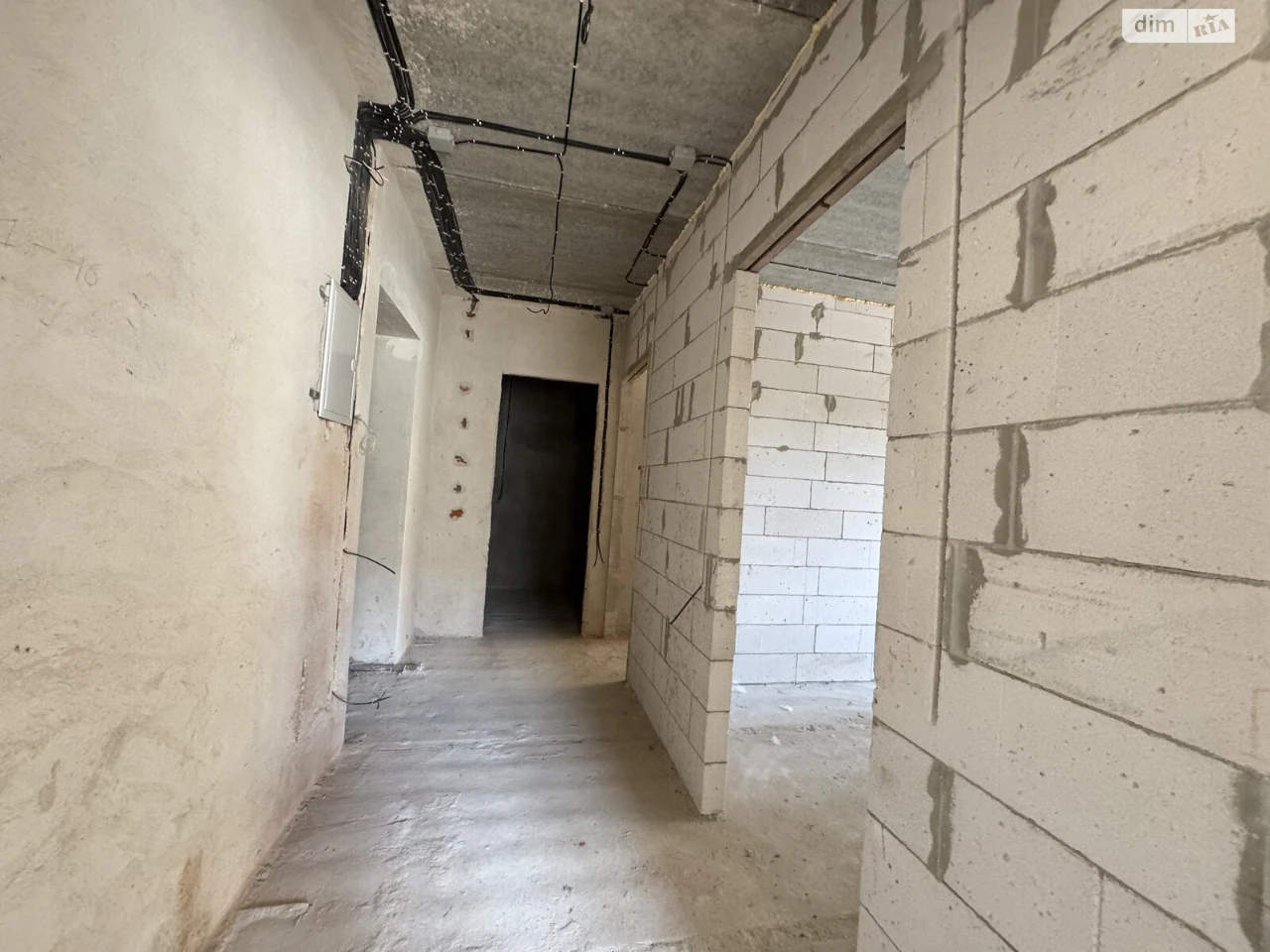 Продаж Квартира Озерна