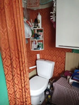Продам частину будинка Центр
