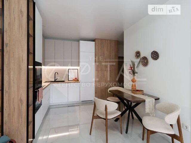 Sale of 1-room apartment 41 sq. m. on Mykhaylo Maksimovicha st. 28 •