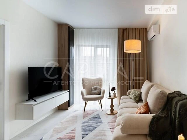Sale of 1-room apartment 41 sq. m. on Mykhaylo Maksimovicha st. 28 •