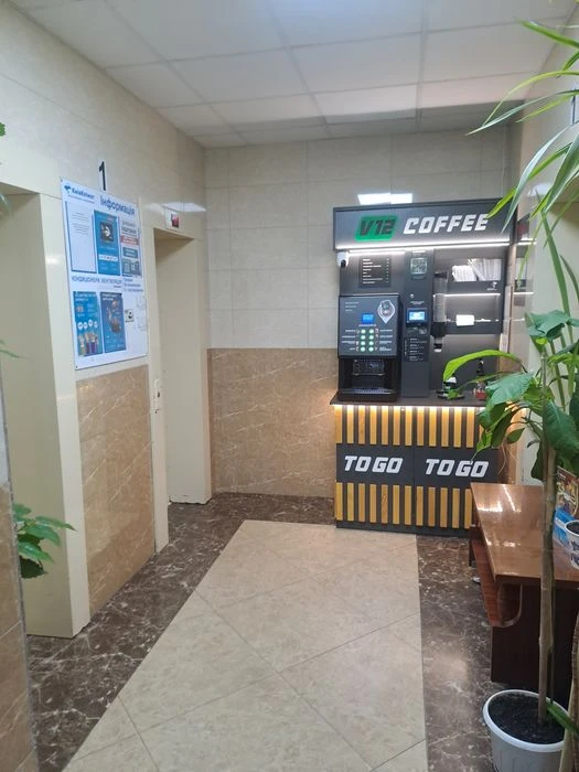 Продажа 1ком.кв.37кв м.Деснянский р-н.ул.Драйзера 40
