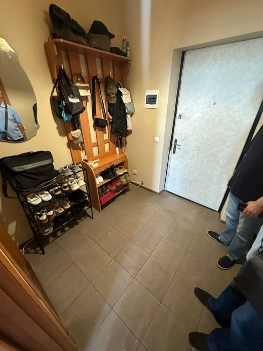 Продажа 1ком.кв.37кв м.Деснянский р-н.ул.Драйзера 40