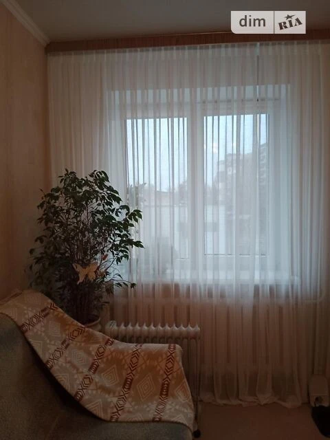 Room for sale 17.2 sq. m. on Azerbaycanska Street 8B • ID 28