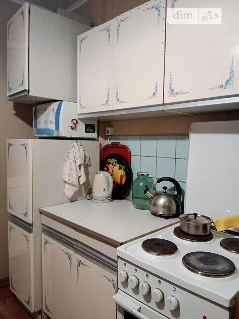Room for sale 17.2 sq. m. on Azerbaycanska Street 8B • ID 28