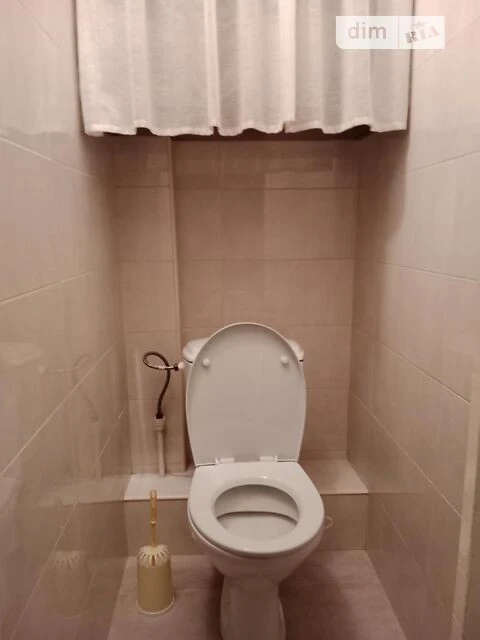 Room for sale 17.2 sq. m. on Azerbaycanska Street 8B • ID 28