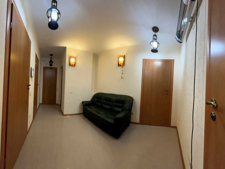 Apartment. Kyiv, Avtozavodskaya St.