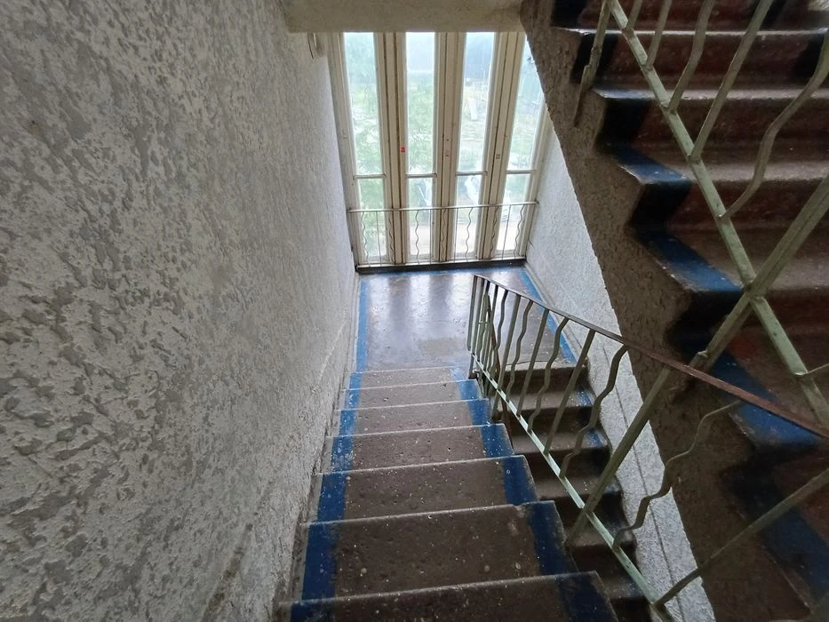 A room for sale in the Center commune
