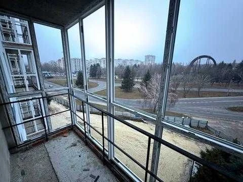 Сучасна 1-кімнатна квартира в новому цегляному будинку вул.