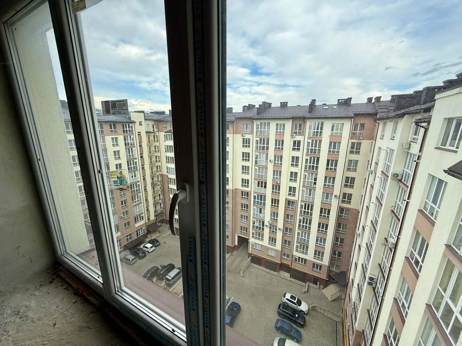 3-room apartment near Shevchenko Park, the house is completed