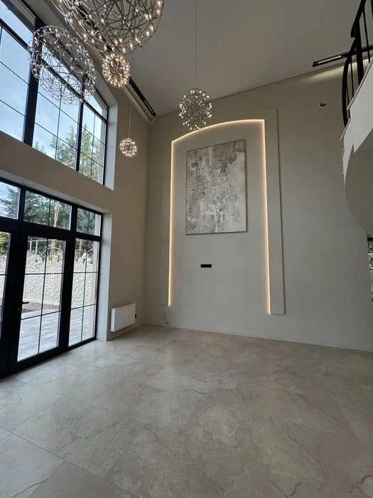 Exclusive modern stylish house!