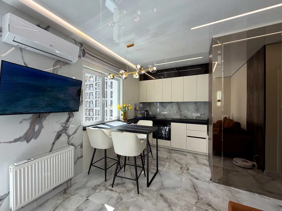 Apartment. Kyiv, Mykhayla Maksymovycha St. (Onufriya Trutenko)