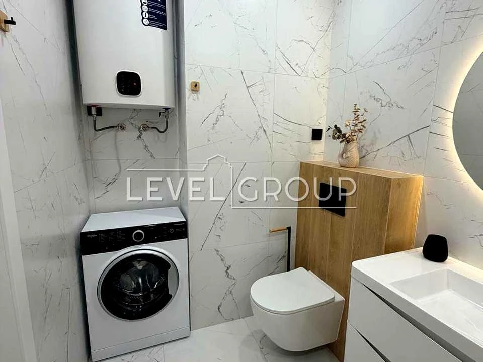 Apartment. Kyiv, Vsevolod Zmienko St.