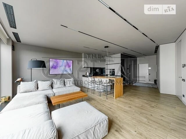 For sale 2-room apartment 106 sq. m. on Buslivska Street 12 • ID 3467