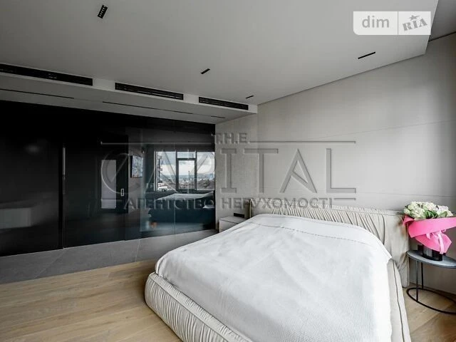 For sale 2-room apartment 106 sq. m. on Buslivska Street 12 • ID 3467