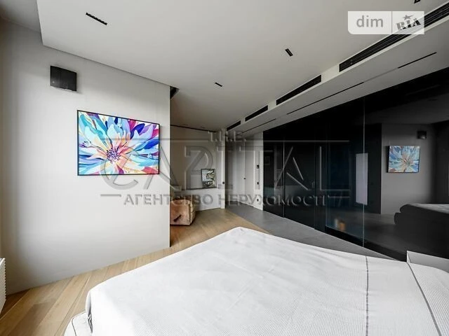 For sale 2-room apartment 106 sq. m. on Buslivska Street 12 • ID 3467