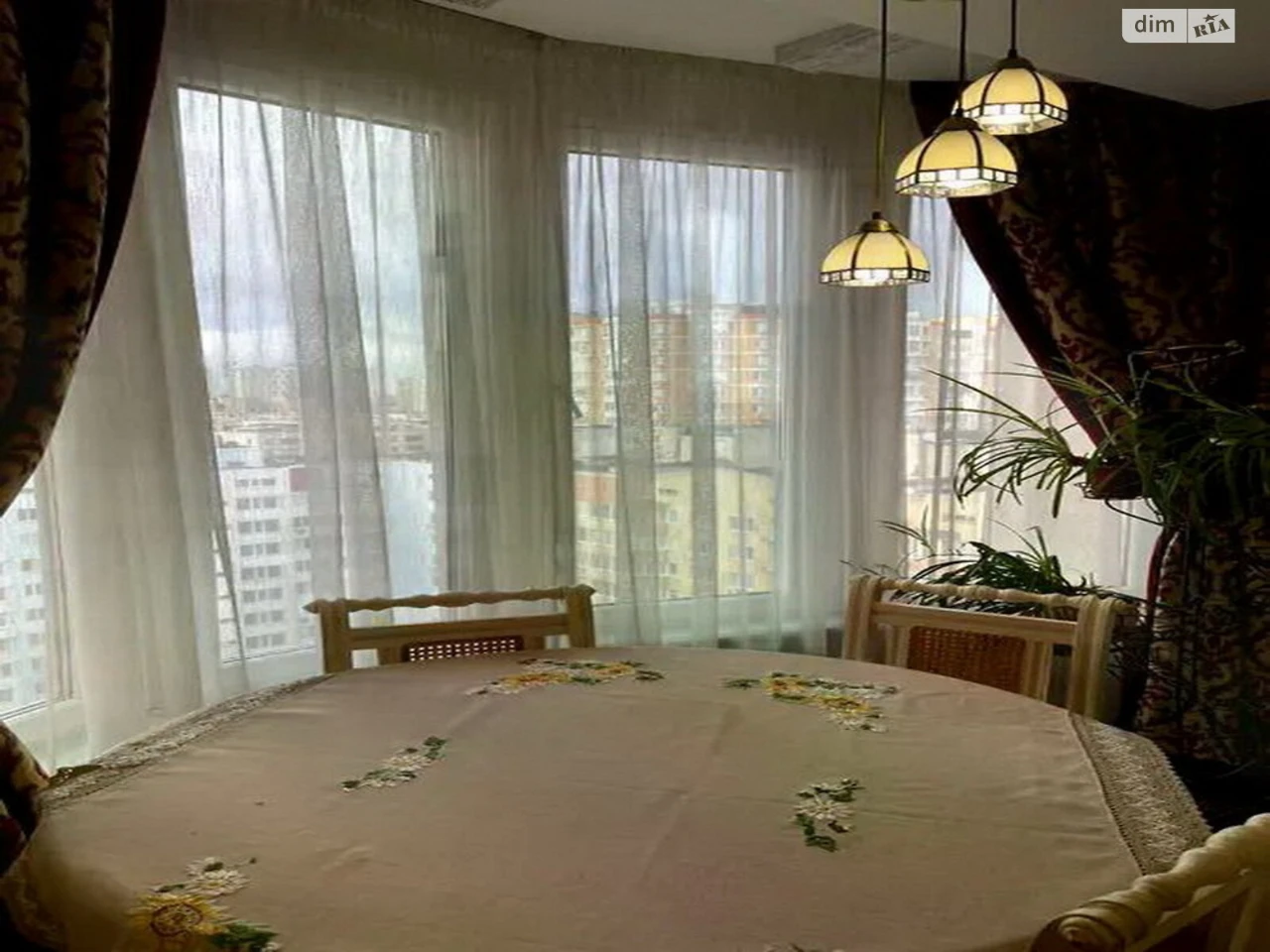 Продажа квартир Приморский.