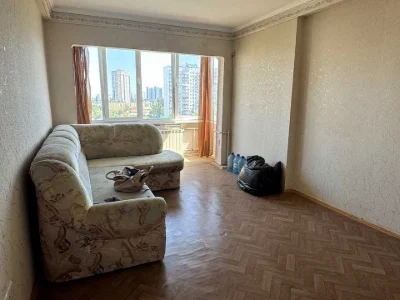 Apartment. Kyiv, Dniprovska Naberezhna St.