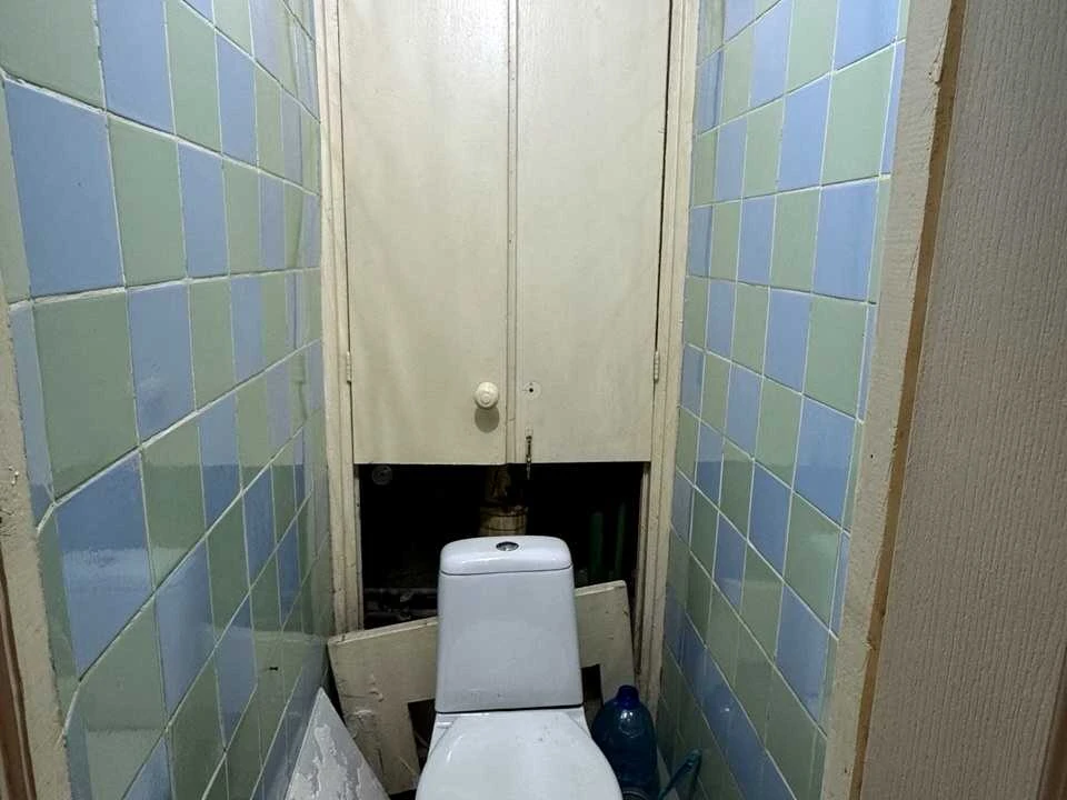 Apartment. Kyiv, Dniprovska Naberezhna St.