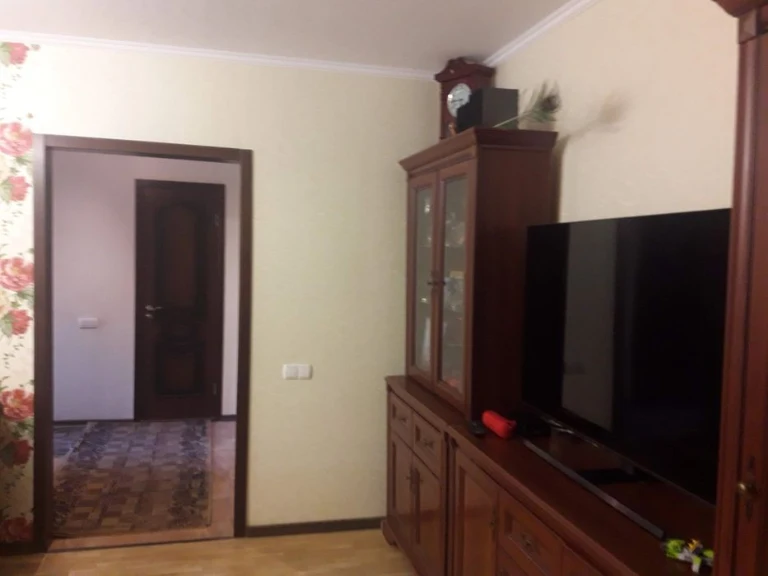 Продам квартиру 3 шевченковский 72кв,с мебелью и  ремонтом