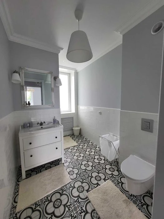 Designer 3-room apartment 100 m2 in the very center of the city MV