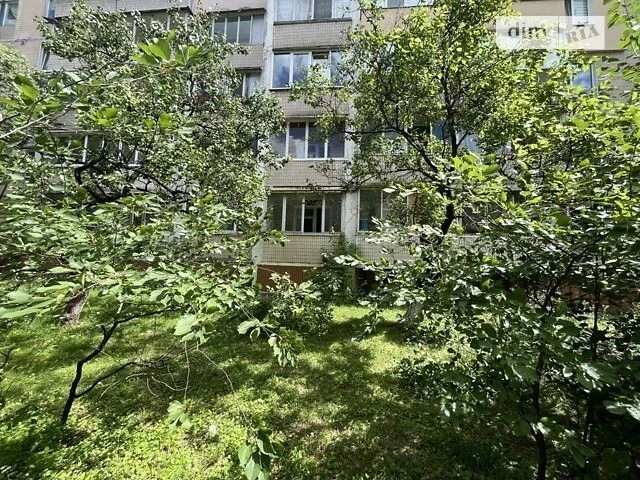 Sale of 3-room apartment 71.8 sq. m on Akademika Koroleva Avenue