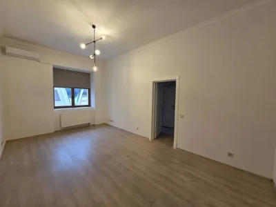 Sale of a 4-room apartment of 167 m², Vozdvizhenskaya Street, 20