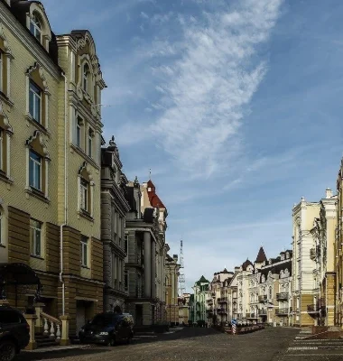 Sale of a 4-room apartment of 167 m², Vozdvizhenskaya Street, 20