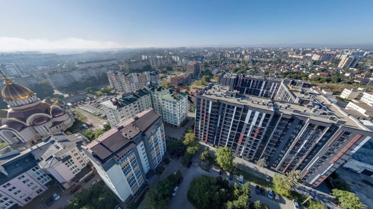 Продаж 2-кімнатної квартири з дизайнерським ремонтом | ЖК U